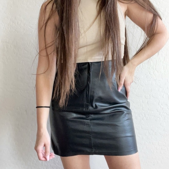Vintage Black Leather Skirt - Picture 1 of 7